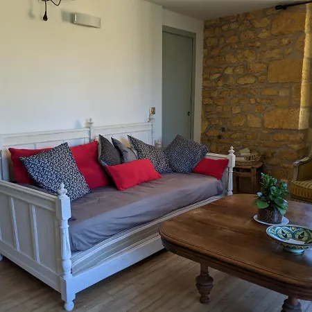 Bed & Breakfast La Des Consuls *